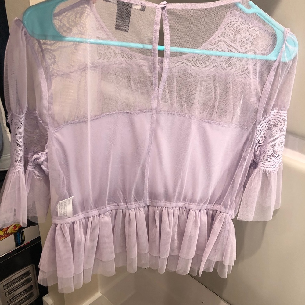 Forever 21 women’s top. - Picture 3 of 6